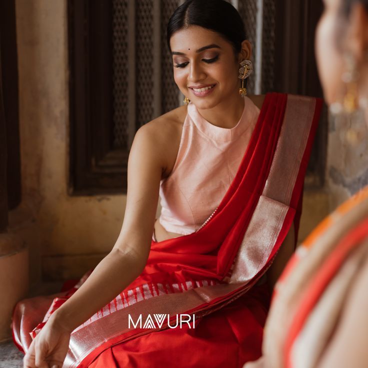 How Silk Sarees Get Manufactured