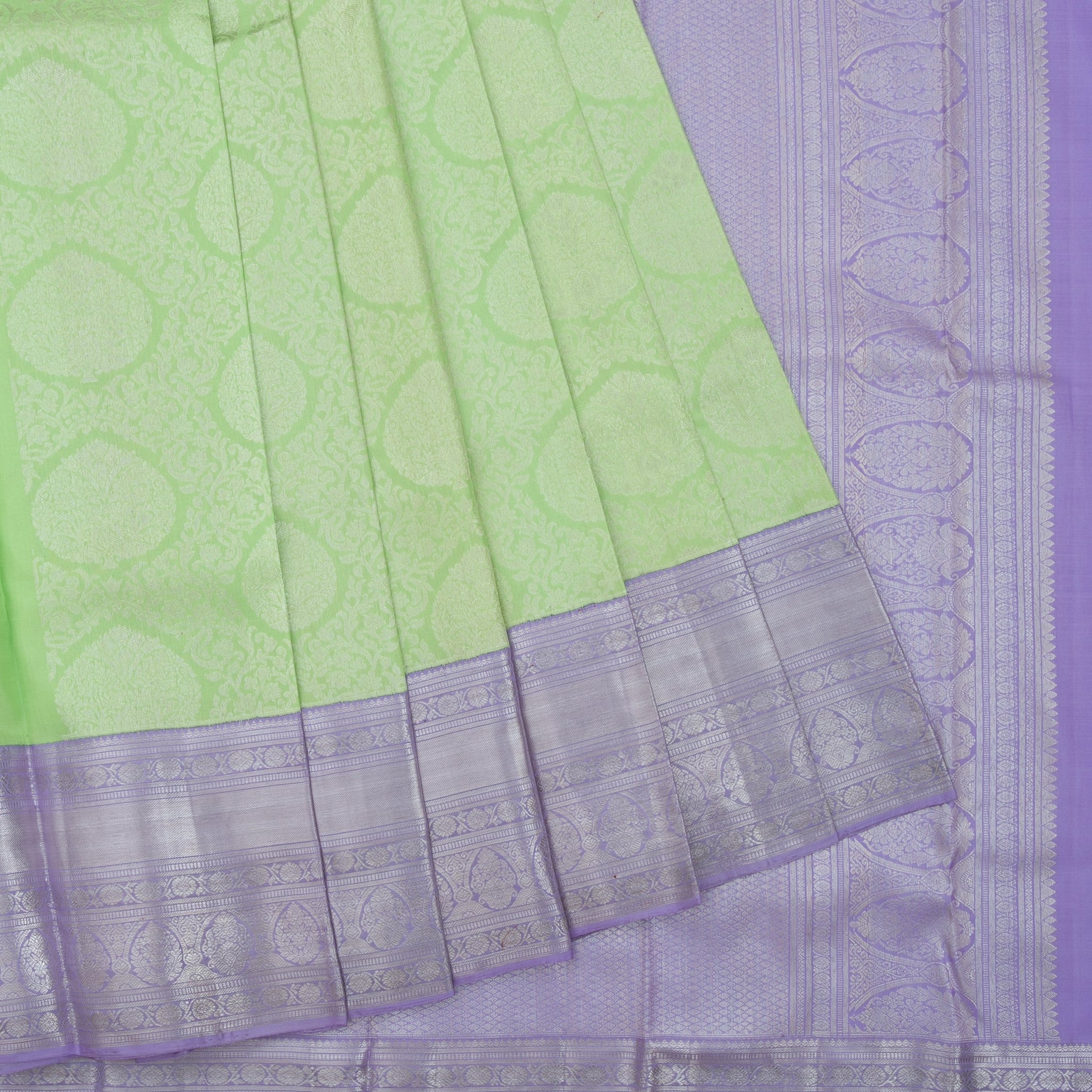 Parrot Green Kanchipuram Silk Saree