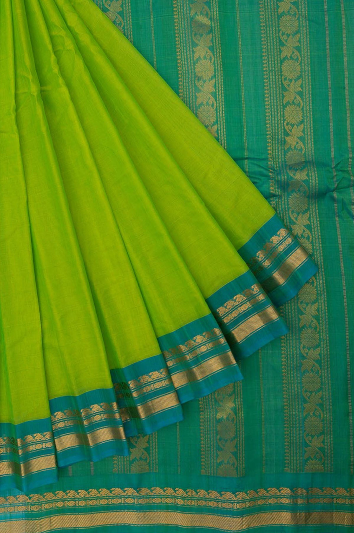 Parrot Green Gadwal Cotton Saree