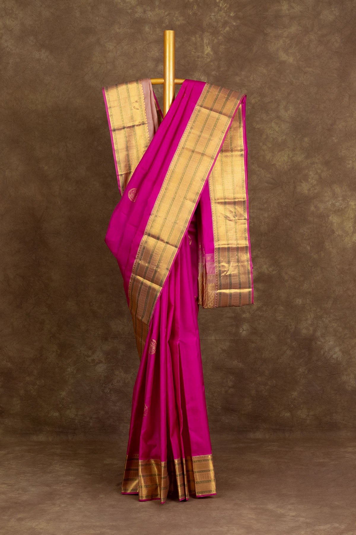 Pink	Kanchipuram Silk Saree