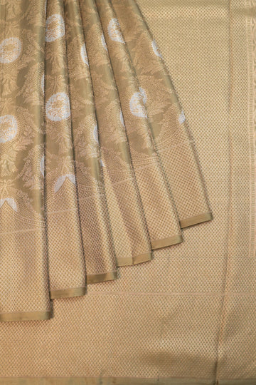 Mehendi Green Kanchipuram Silk Saree with Flower Motifs