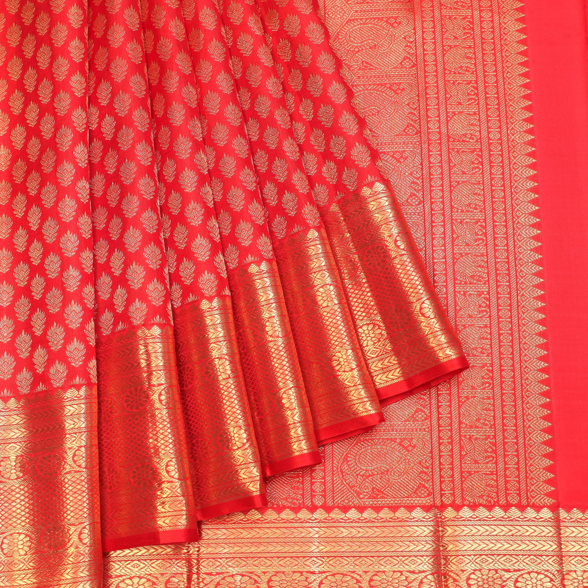 Red Kanchipuram Silk Saree with All-Over Flower Butta