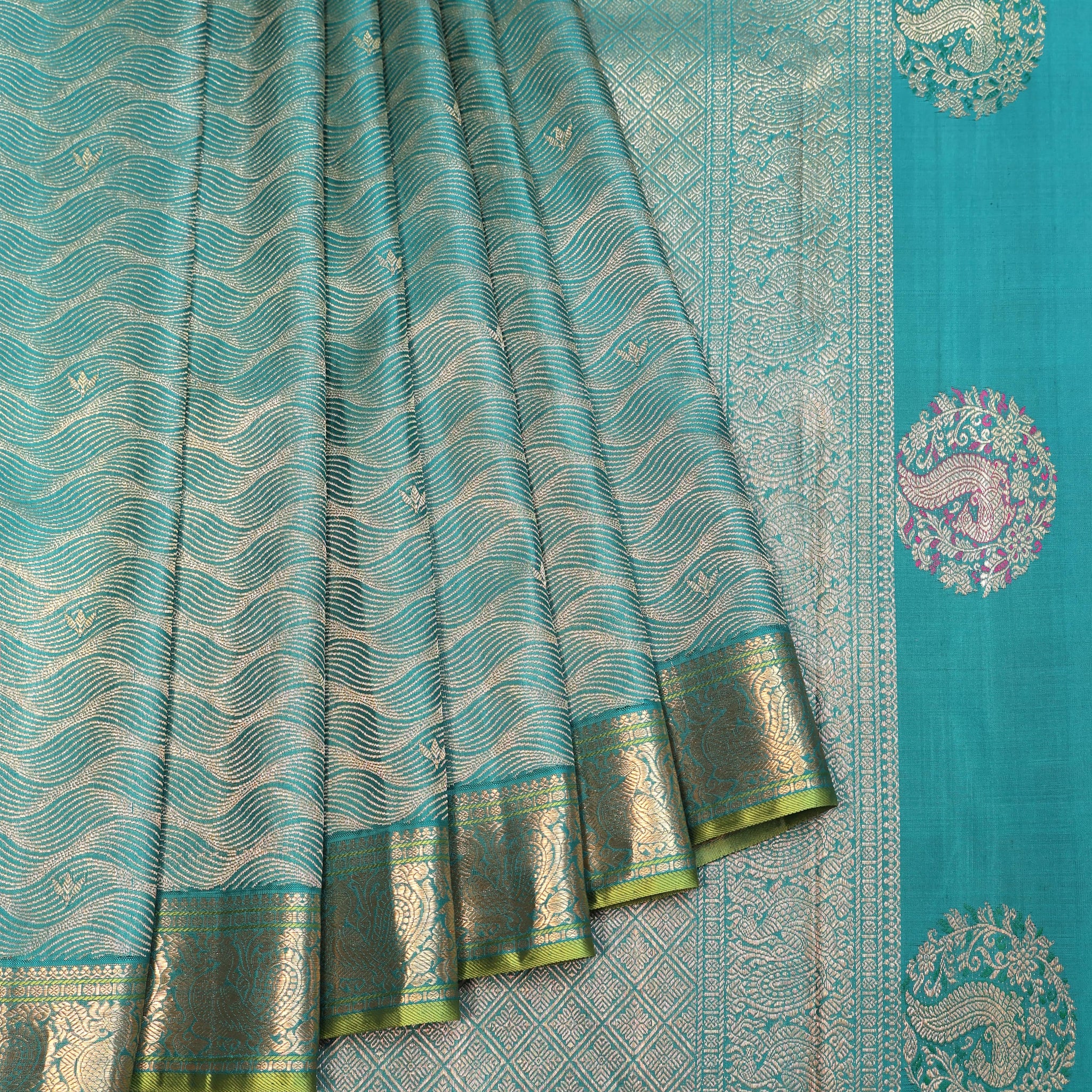 Peacock Green Kanchipuram Silk Saree with Gold Zari Mayil Motifs