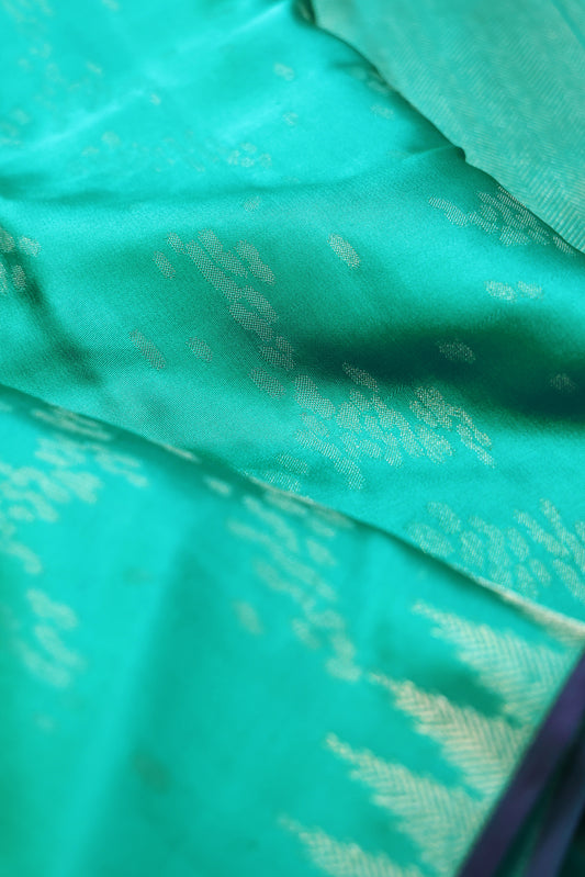 Sea Green Kanchipuram Silk Saree with Thazhampoo Reku Design