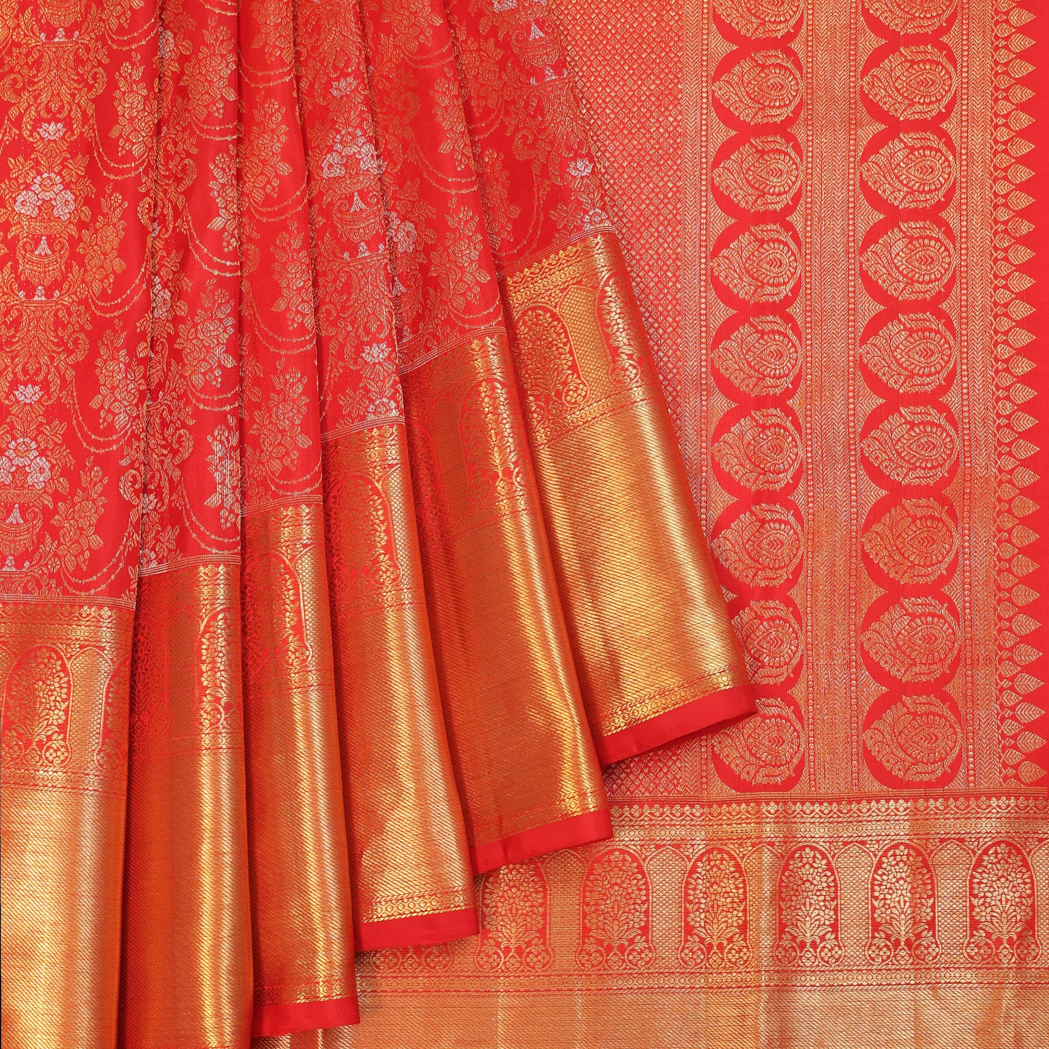 Red Kanchipuram Silk Saree with Kaddi Border