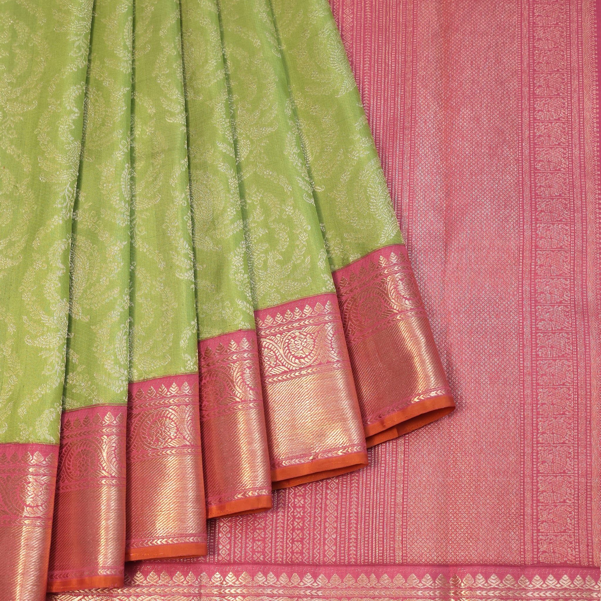 Parrot green Kanchipuram Silk Saree