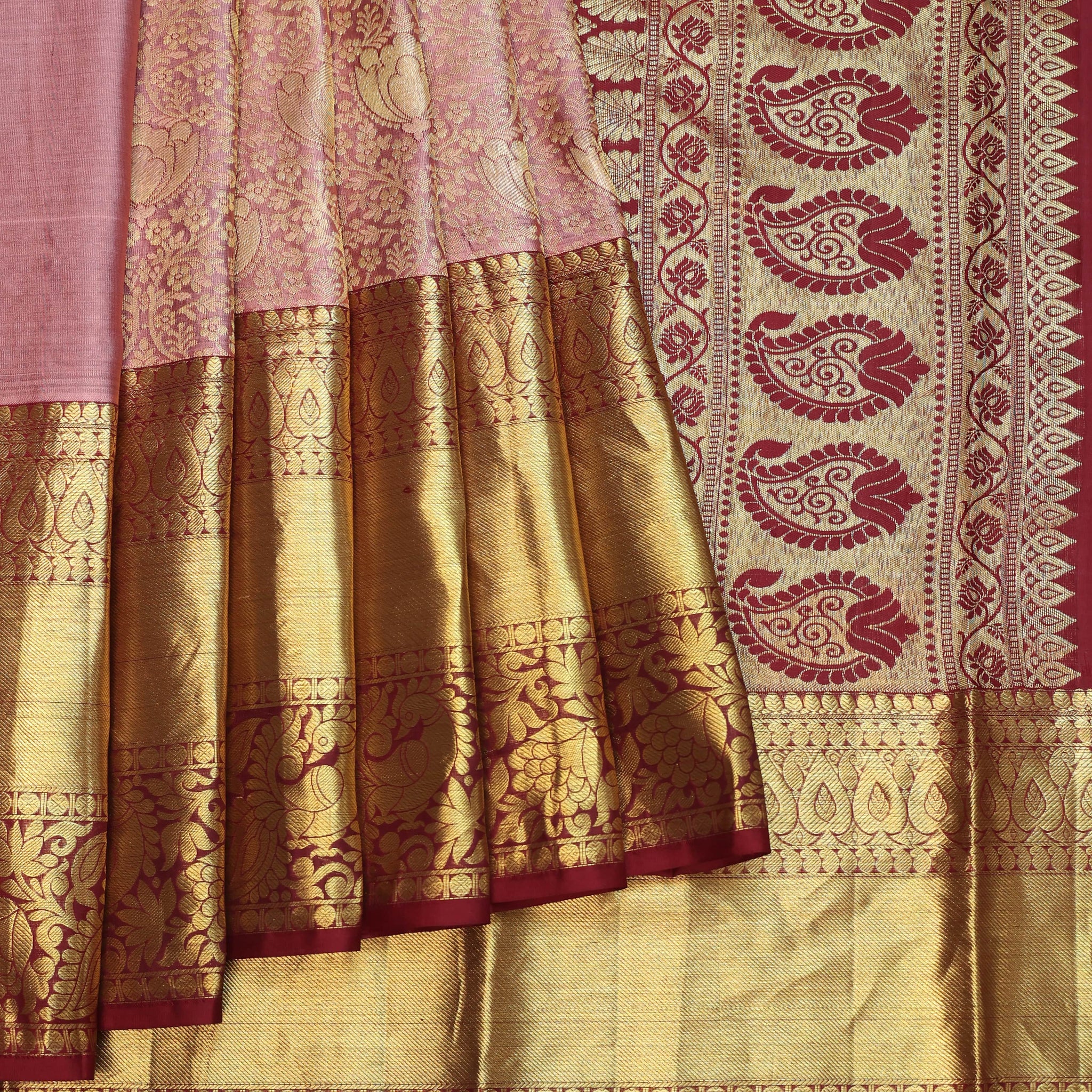 Onion pink Kanchipuram Silk Saree