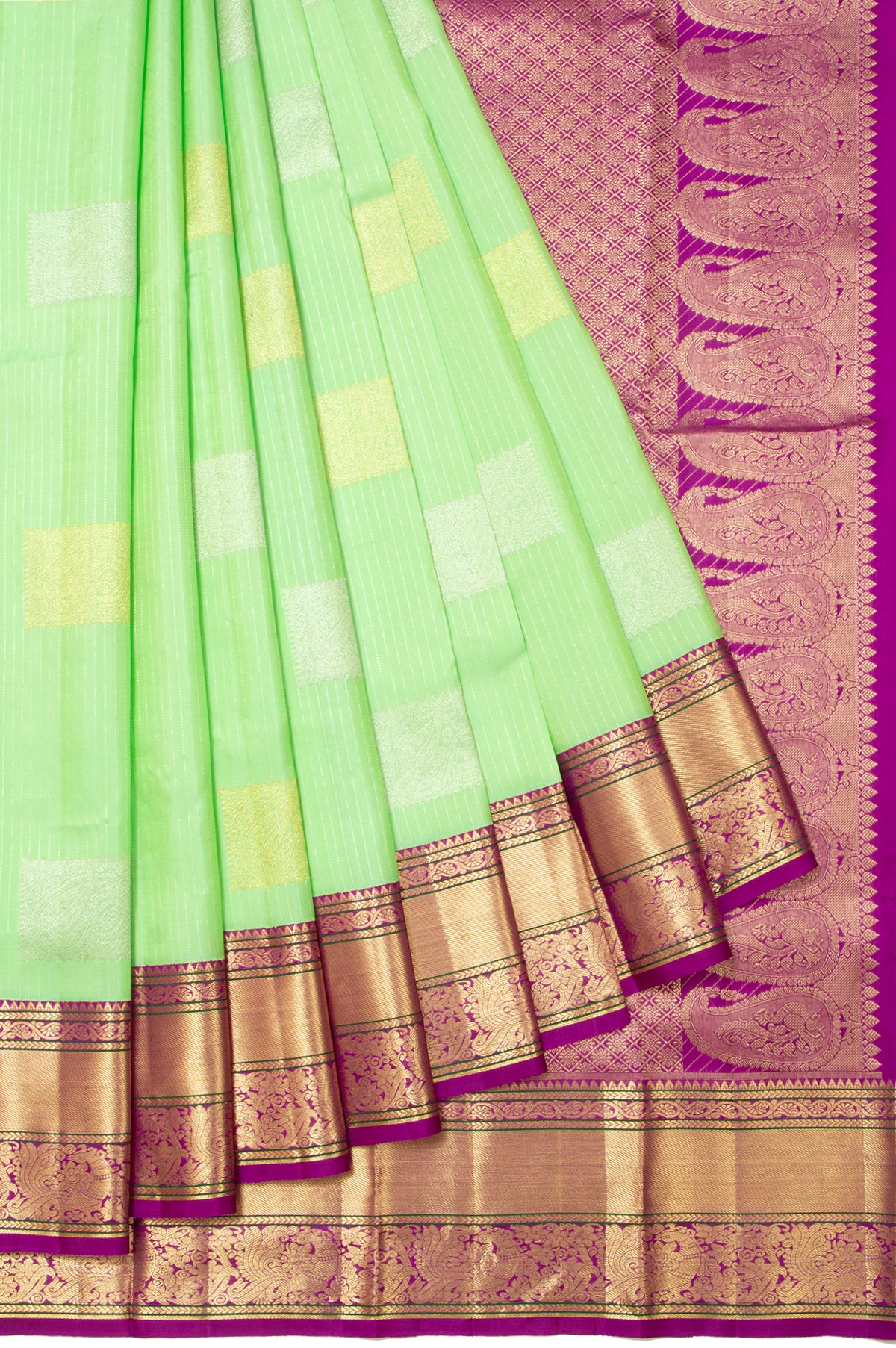 Parrot Green Kanchipuram Silk Saree