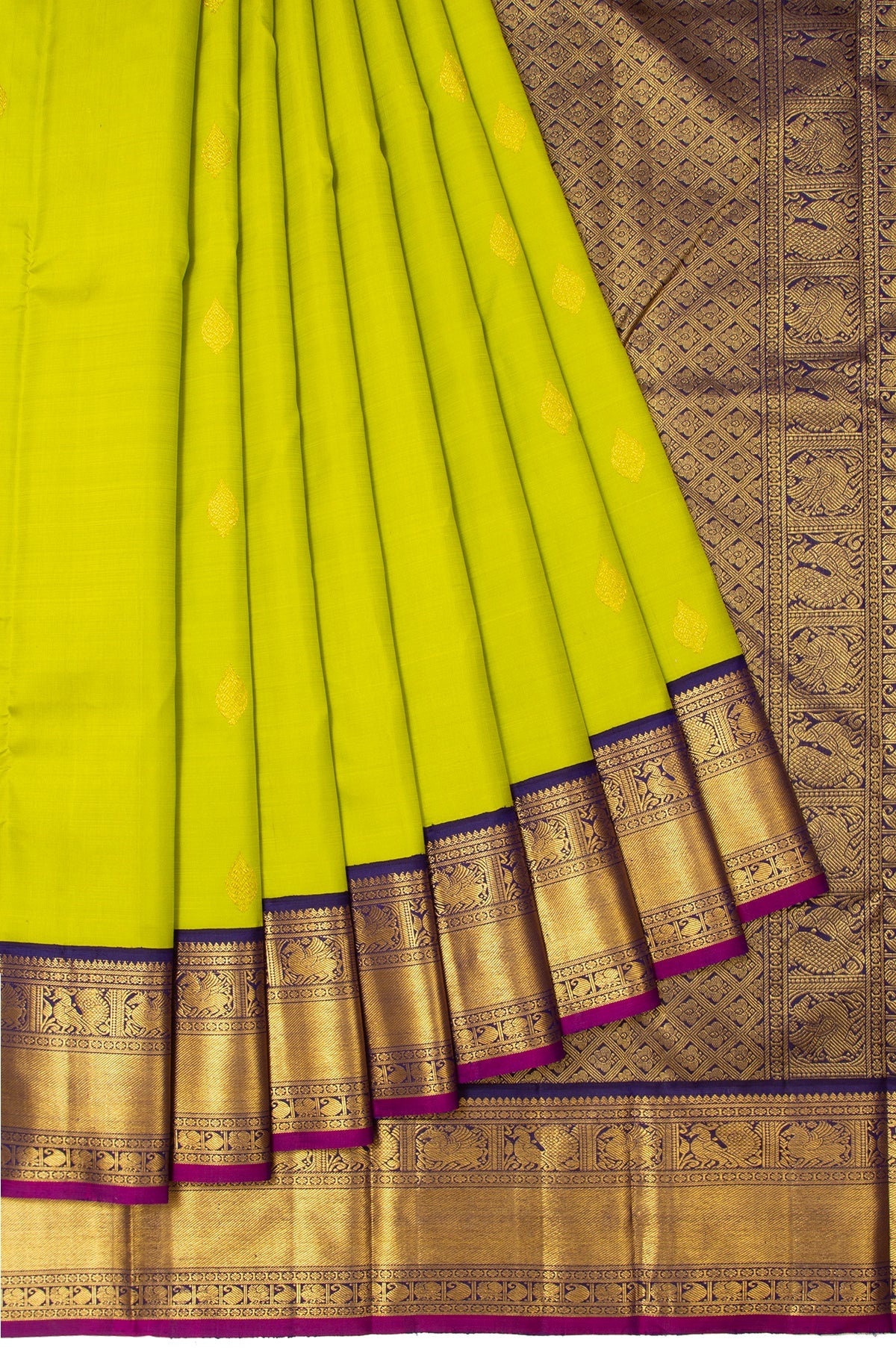 Parrot Green Kanchipuram Silk Saree with Kuttu Border