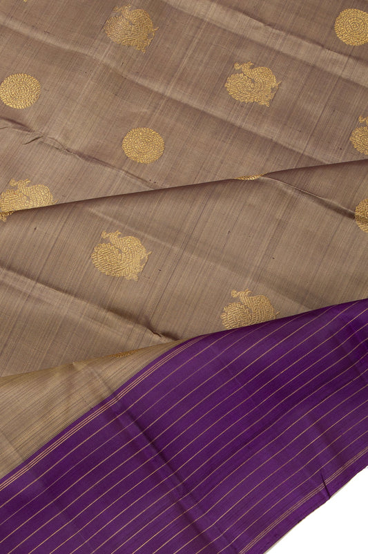 Mehendi Green Kanchipuram Silk Saree with Kaddi Stripes