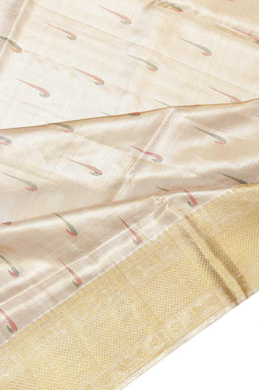 Gold Kanchipuram Silk Saree with Flower Butta