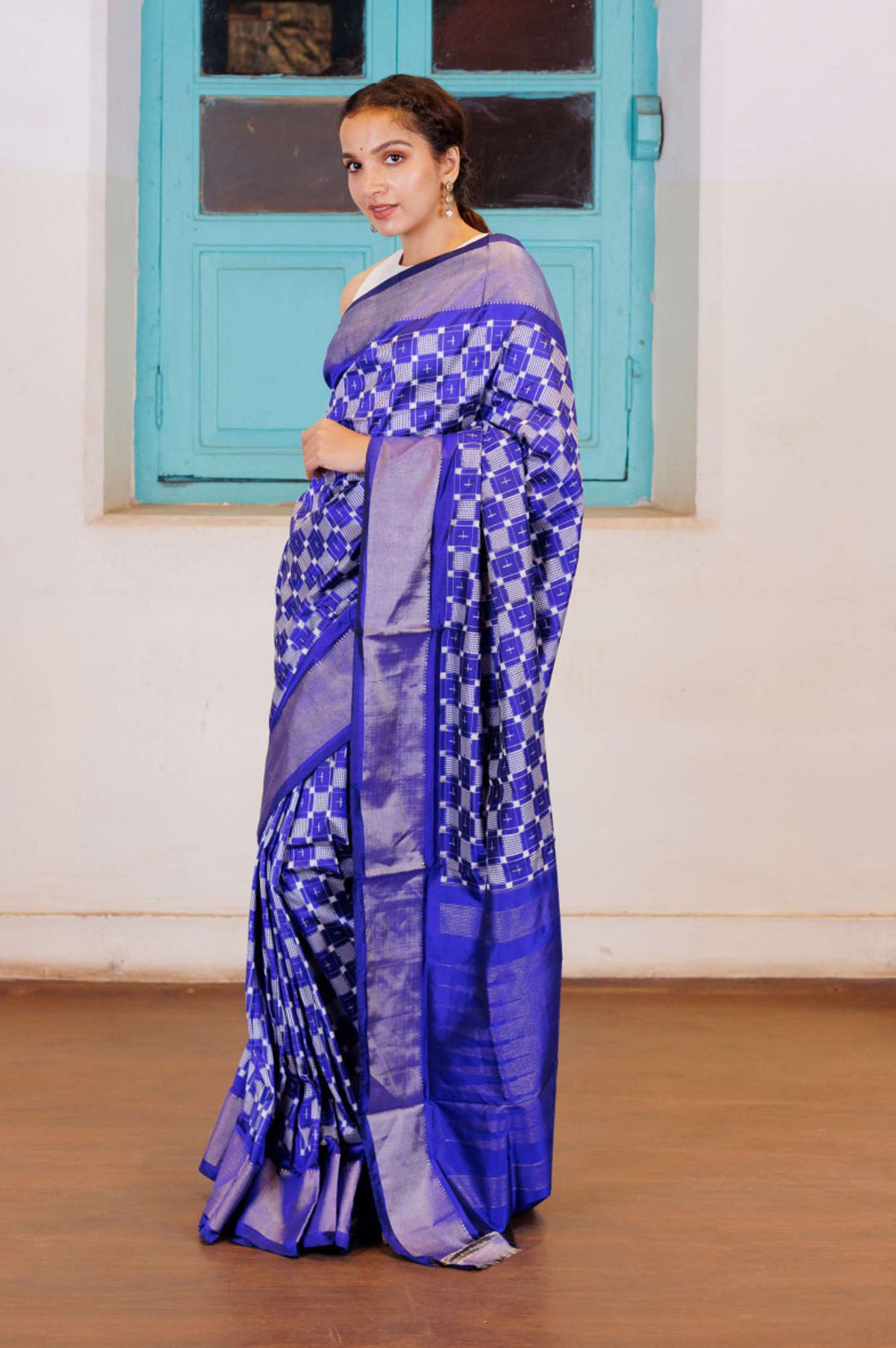 Blue Pochampally Ikat Silk Saree - Mavuri