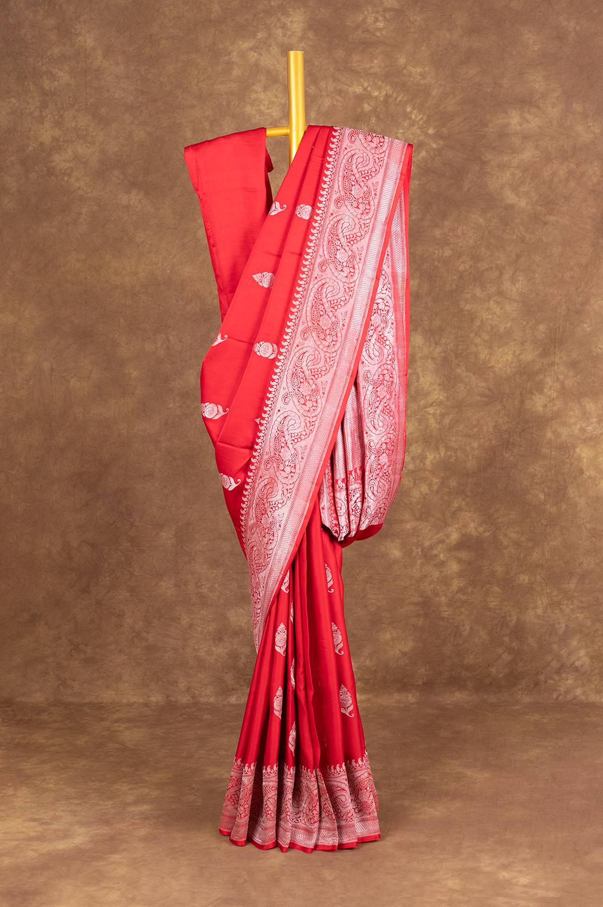 Elegant Red Banaras Mashru Silk Saree